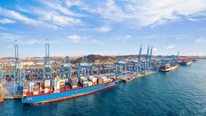 亞龍貨運(電商物流服務(wù)公司)